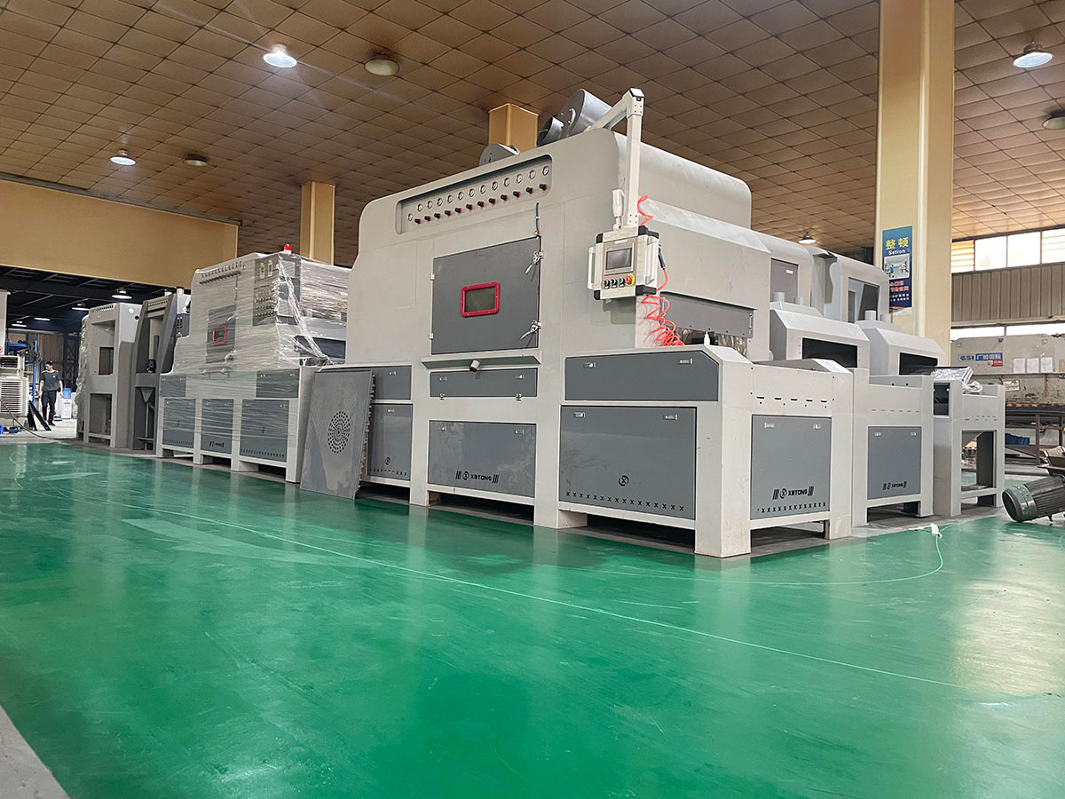 深圳百超機(jī)械設(shè)備有限公司生產(chǎn)車間實拍圖片